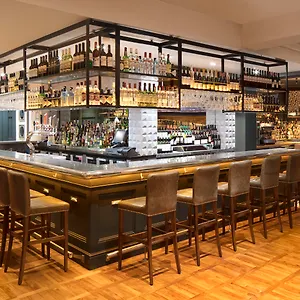 4* Hotel The Address Connolly